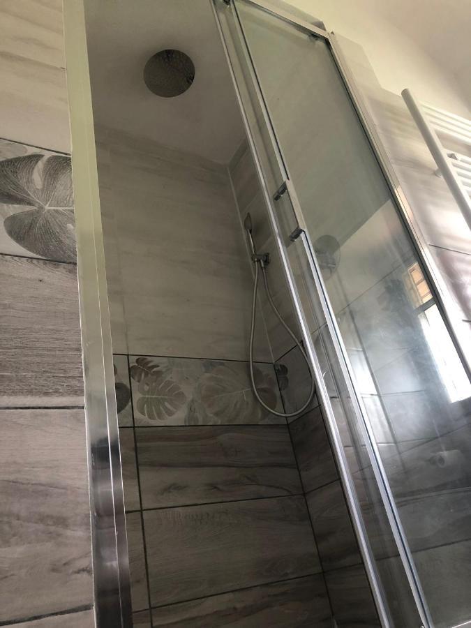 Casa Di Aristide Apartment Erba Ngoại thất bức ảnh