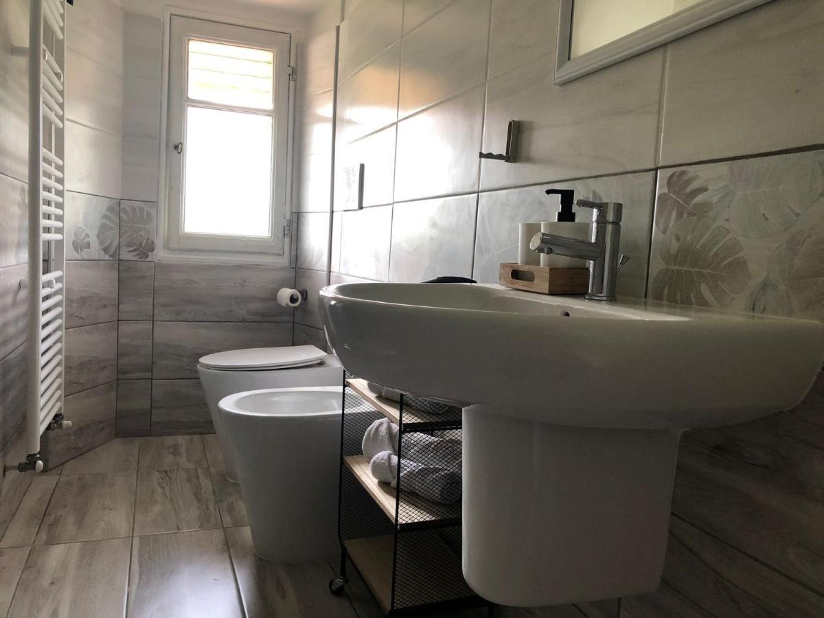 Casa Di Aristide Apartment Erba Ngoại thất bức ảnh